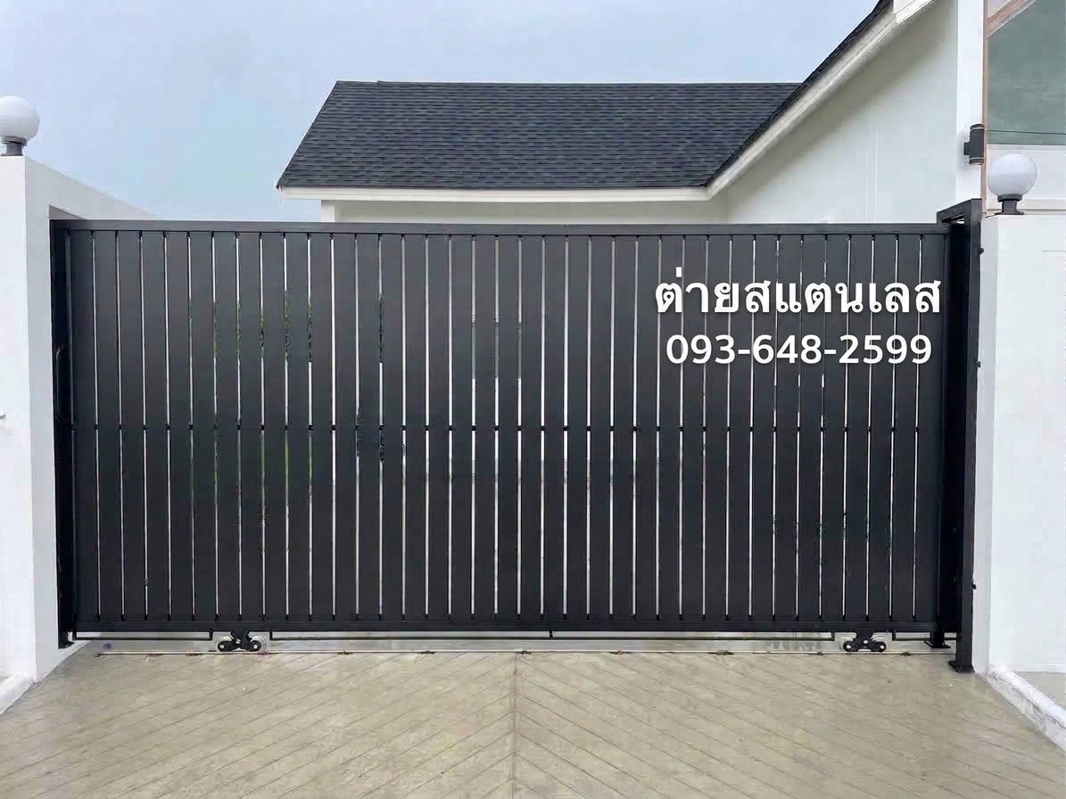รับทำประตูสแตนเลสอบสีดำ