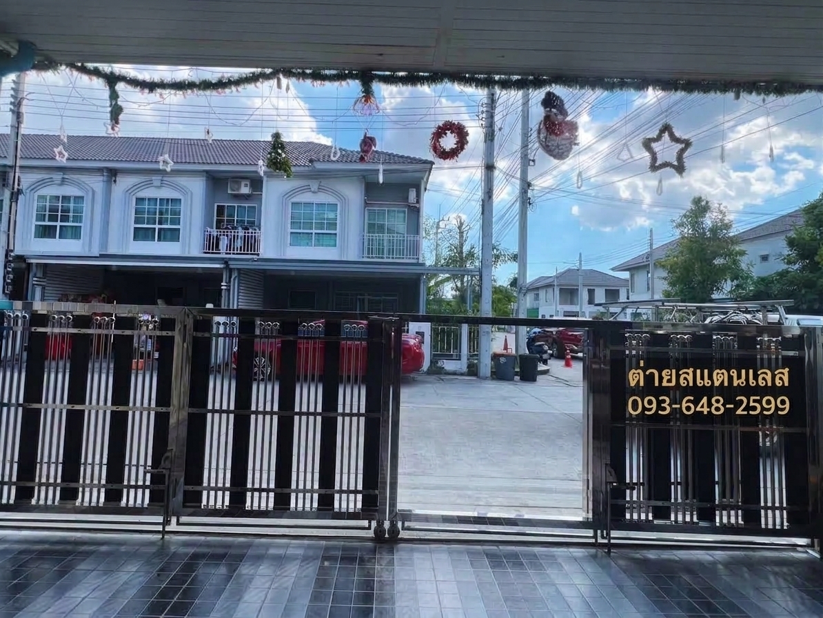 รับทำประตูสแตนเลสผสมอลูมิเนียมลายไม้ใกล้ฉัน