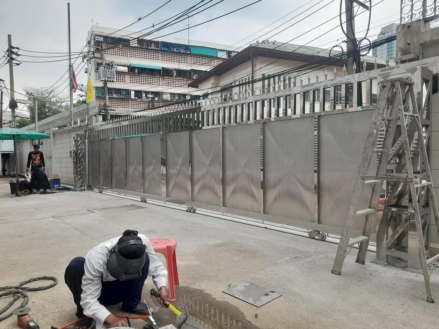 รับทำประตูรั้วอัตโนมัติ ใกล้ฉัน